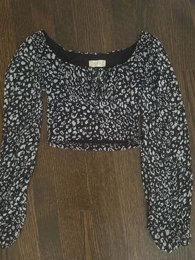 Altar'd State Black and White Leopard Crop Top